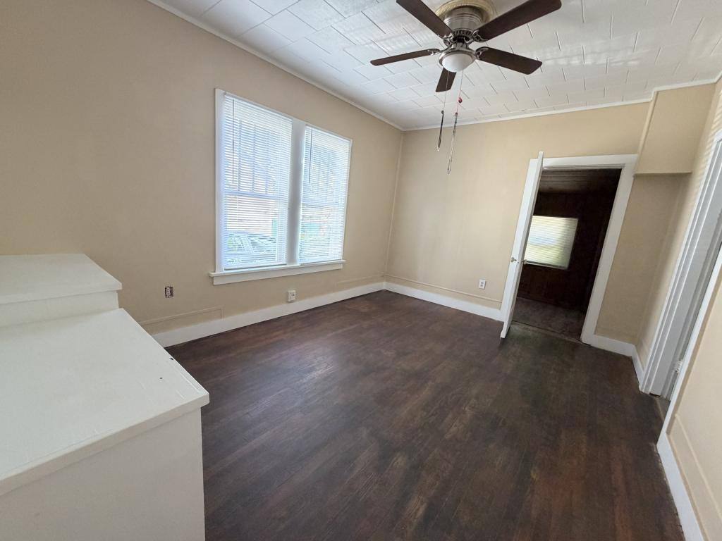 Townhouse for rent at 1913 Tilden St, Wichita Falls, TX 76309