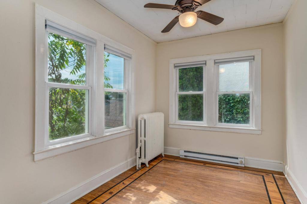 House for rent at 2078 Saint Clair Ave #1, Saint Paul, MN 55105