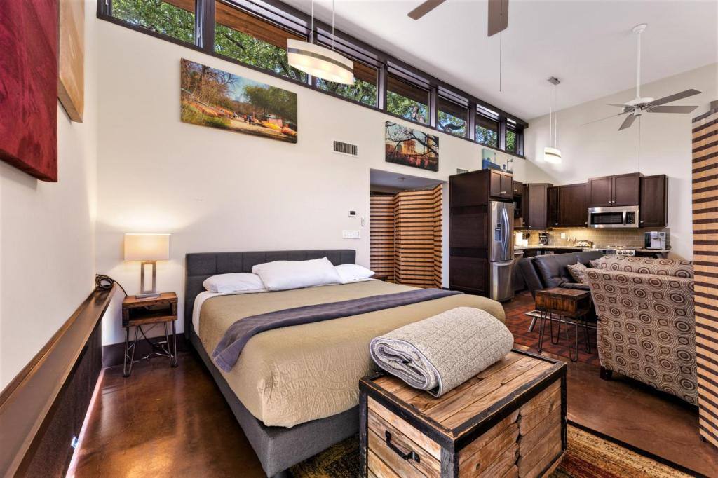 House for rent at 1629 Waterston Ave #C, Austin, TX 78704