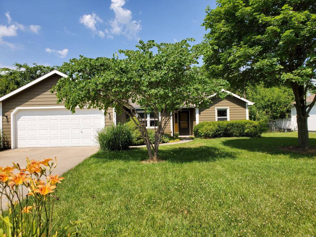 House for rent at 1722 Hawthorne St, Eudora, KS 66025