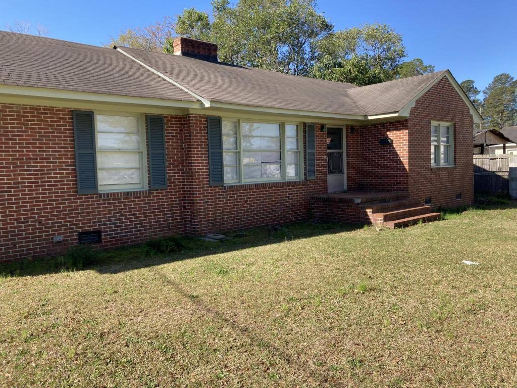 House for rent at 924 W Sumter St, Florence, SC 29501