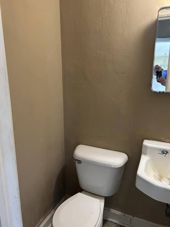 House for rent at 924 W Sumter St, Florence, SC 29501