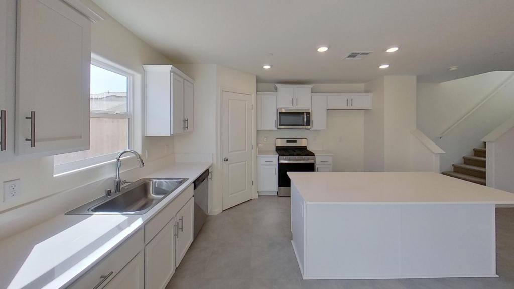 House for rent at 710 Jessie Dr, Merced, CA 95348