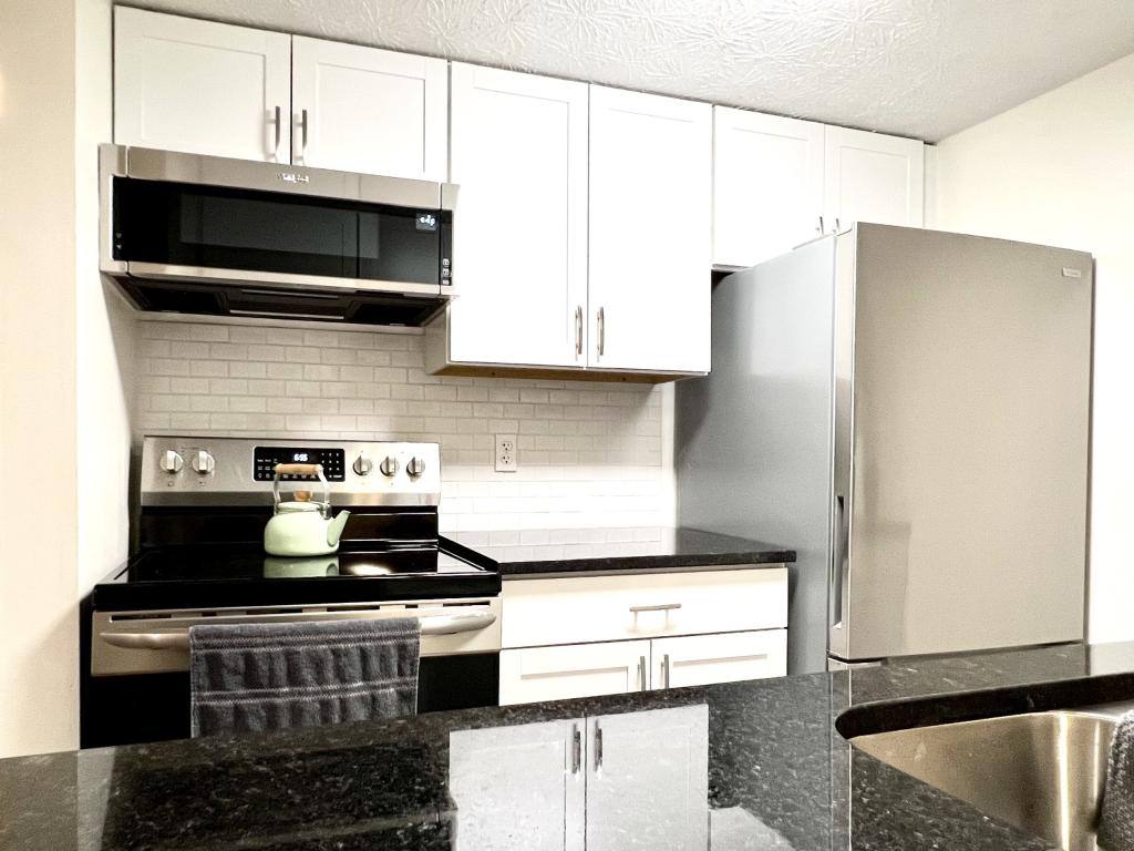 Condo for rent at 79 W Van Lake Dr, Vandalia, OH 45377