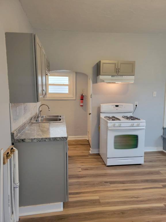 House for rent at 208 5th St, Altoona, PA 16602