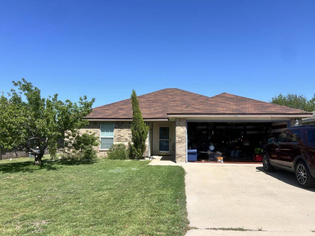 House for rent at 140 Calcite Lane, Jarrell, TX 76537