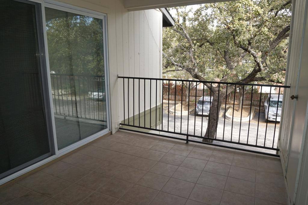 Condo for rent at 100 Lorenz Rd, San Antonio, TX 78209
