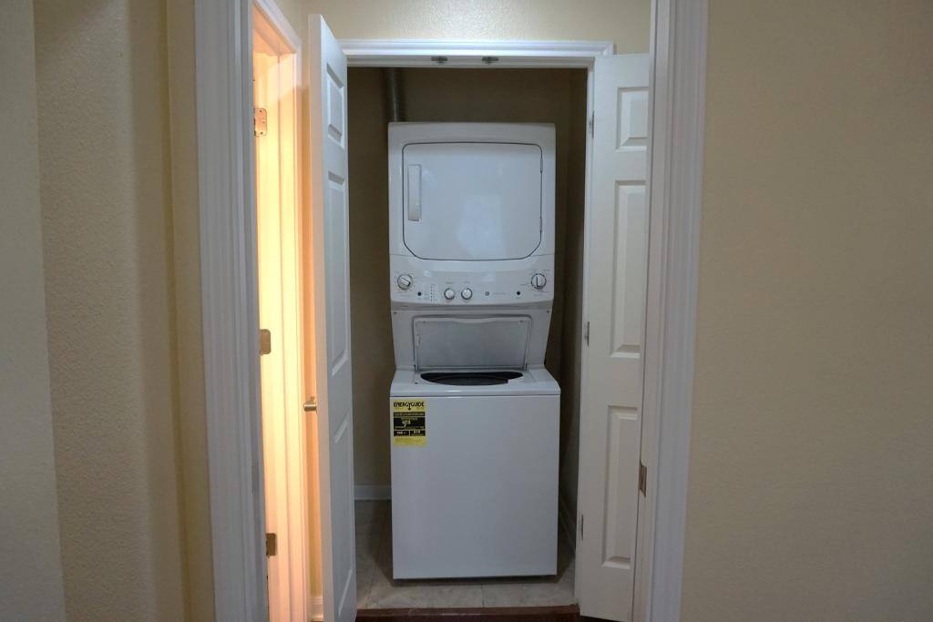 Condo for rent at 100 Lorenz Rd, San Antonio, TX 78209