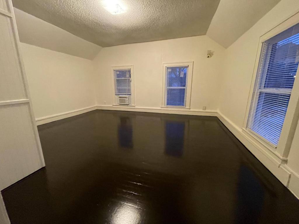 House for rent at 635 Orville Ave, Kansas City, KS 66101