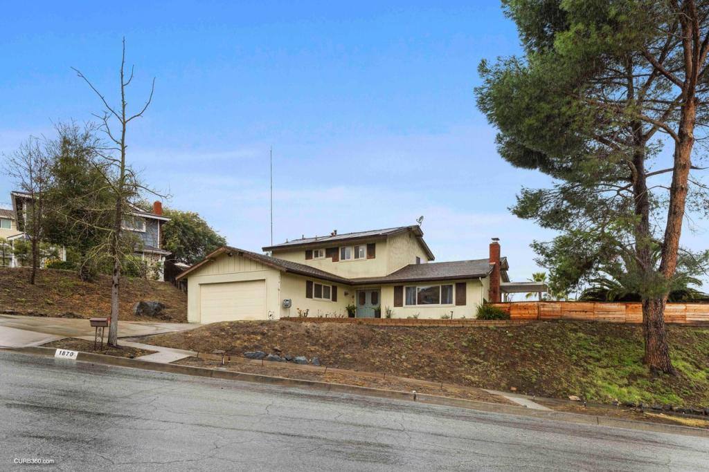 House for rent at 1870 Jeffrey Ave, Escondido, CA 92027