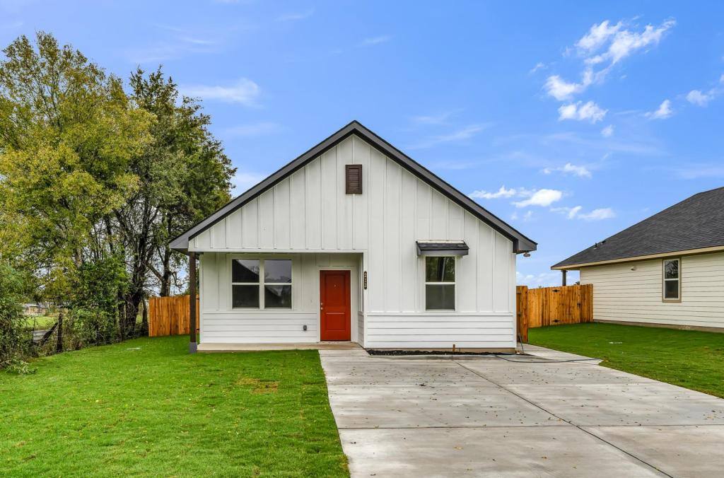 House for rent at 317 W Martin Luther King St, Caldwell, TX 77836