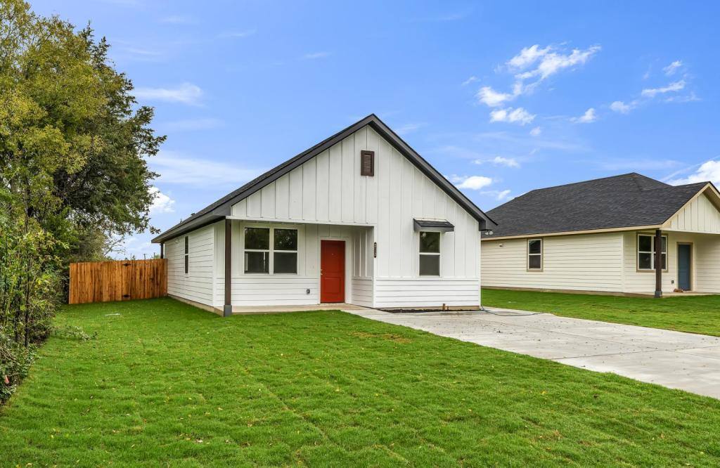 House for rent at 317 W Martin Luther King St, Caldwell, TX 77836