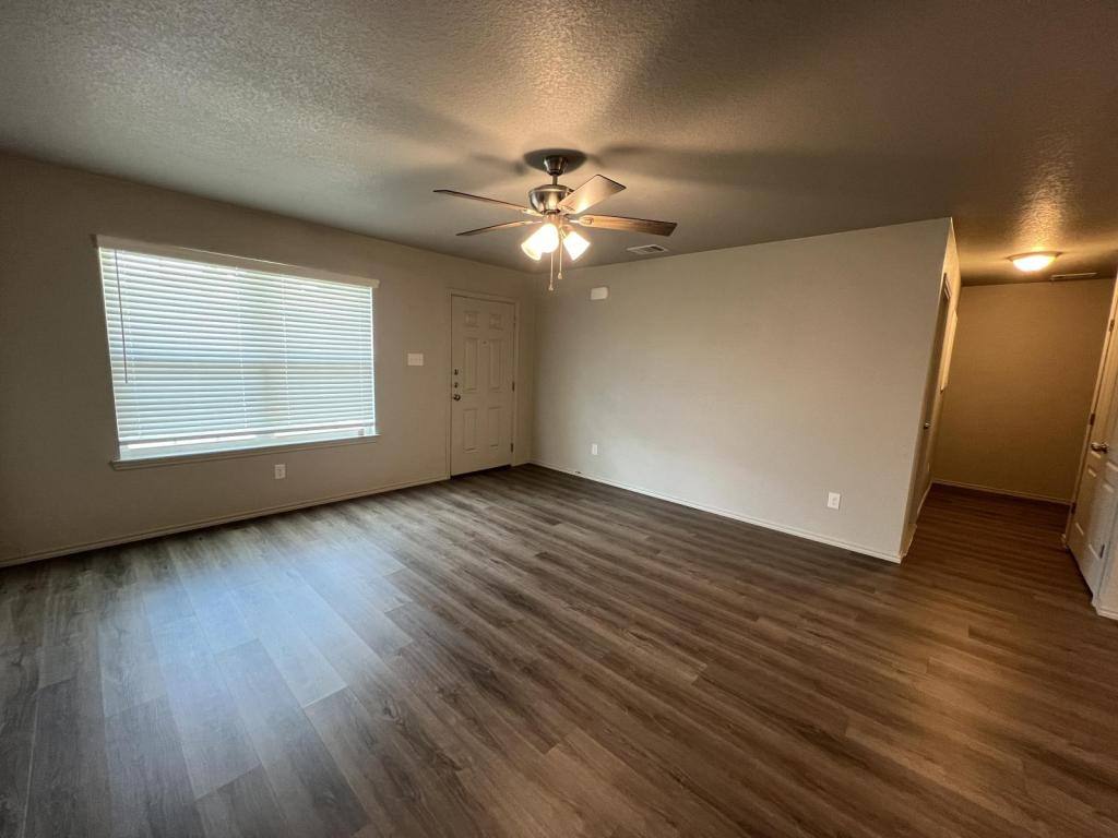 Apartment for rent at 115 Lost Trail #B, Copperas Cove, TX 76522
