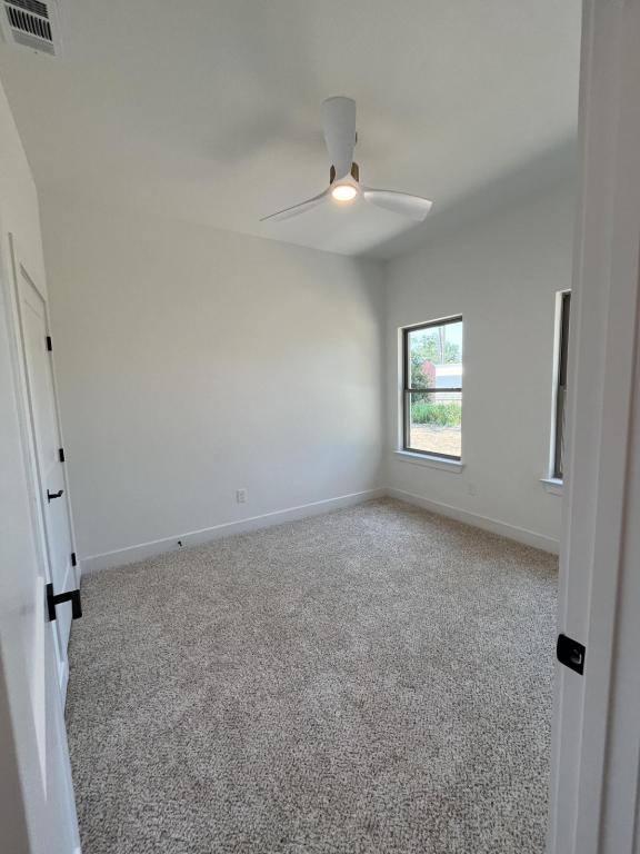 121 Post Oak Rd, Wills Point, TX 75169 - Townhouse for Rent - Image 8