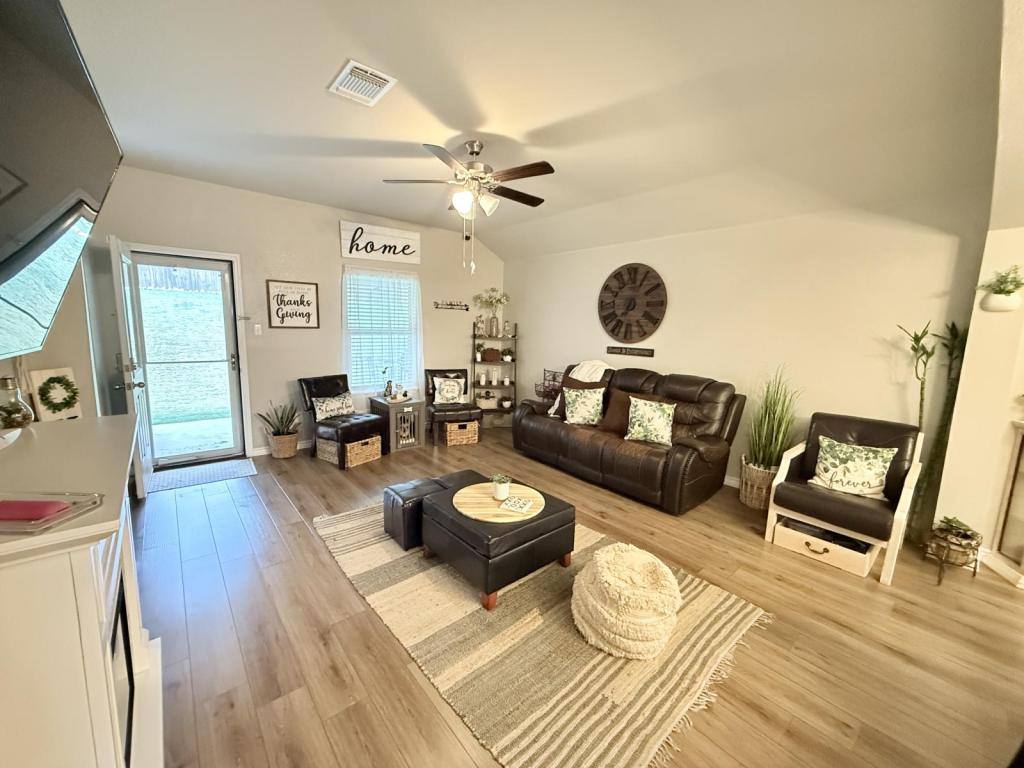 House for rent at 117 Minnie J Lp, Copperas Cove, TX 76522