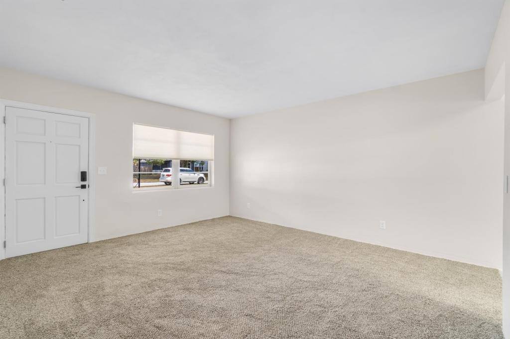 Apartment for rent at 2340 16th Ave, Vero Beach, FL 32960