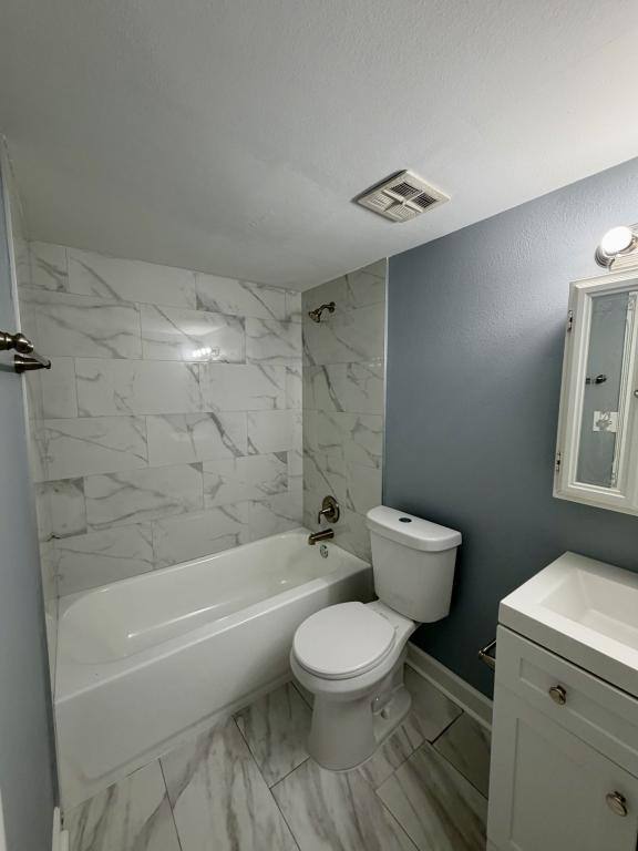 Condo for rent at 8360 12th St N #D, Saint Petersburg, FL 33702