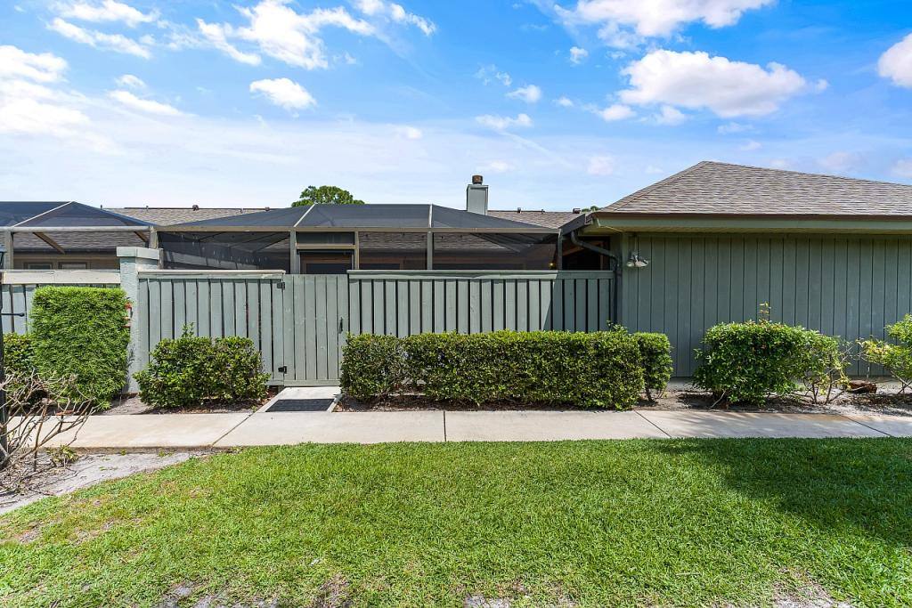 Apartment for rent at 721 Timber Ridge Trail SW #D, Vero Beach, FL 32962