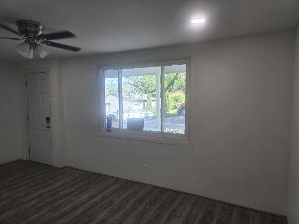 House for rent at 1818 13th Ave, Altoona, PA 16601