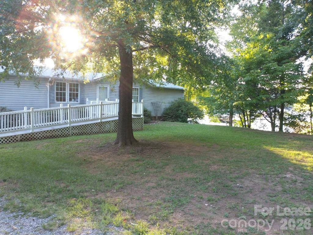 House for rent at 447 Kemp Rd, Mooresville, NC 28117