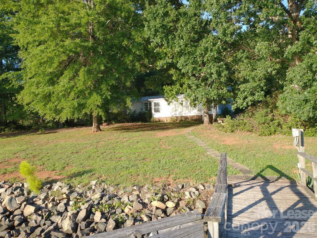 House for rent at 447 Kemp Rd, Mooresville, NC 28117