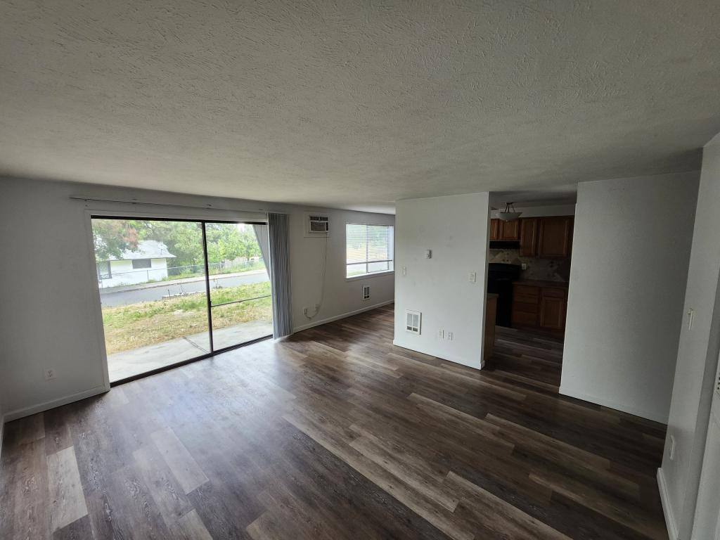 Apartment for rent at 702 S Oak St, Spokane, WA 99204