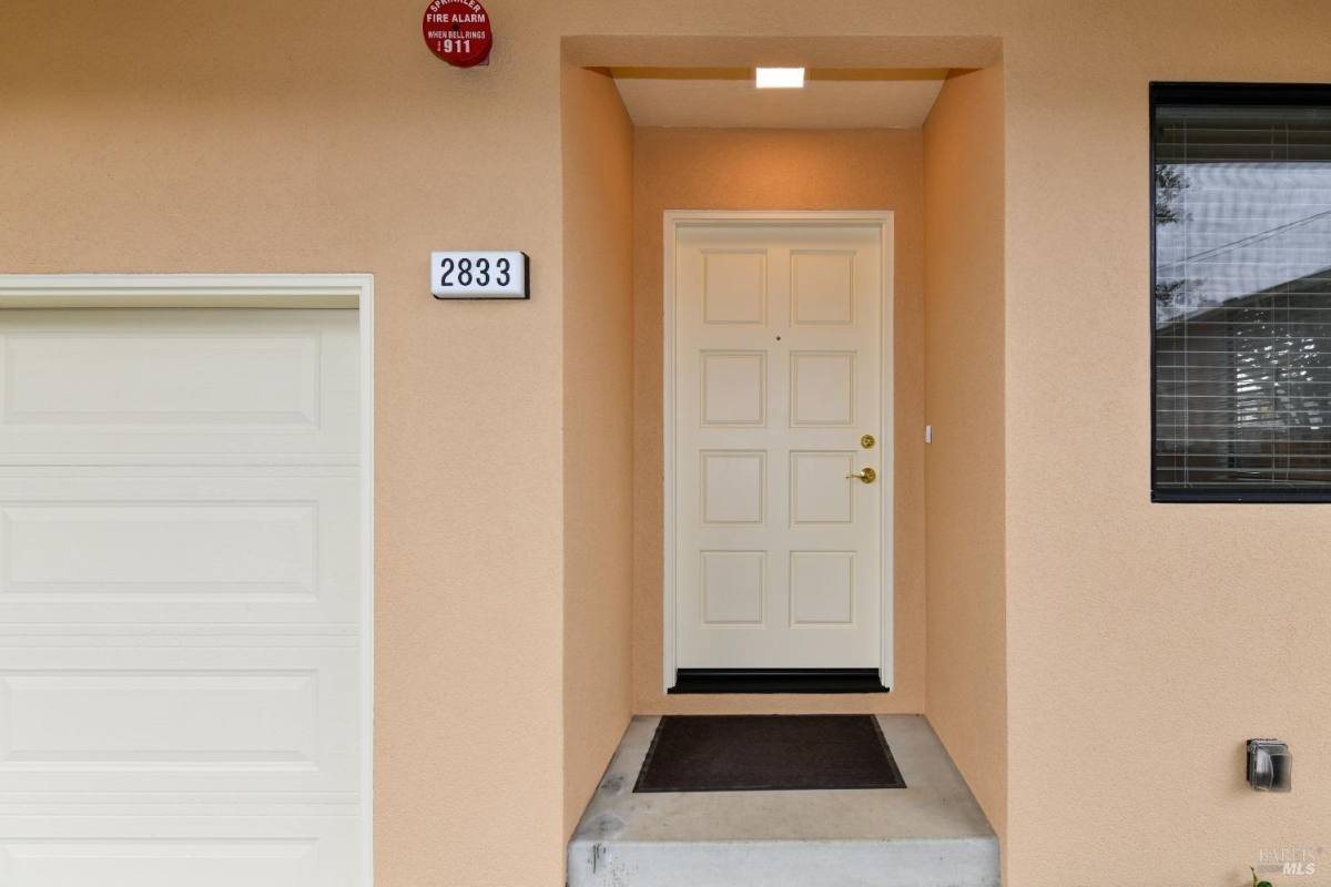 Apartment for rent at 2833 Marin St, Napa, CA 94558