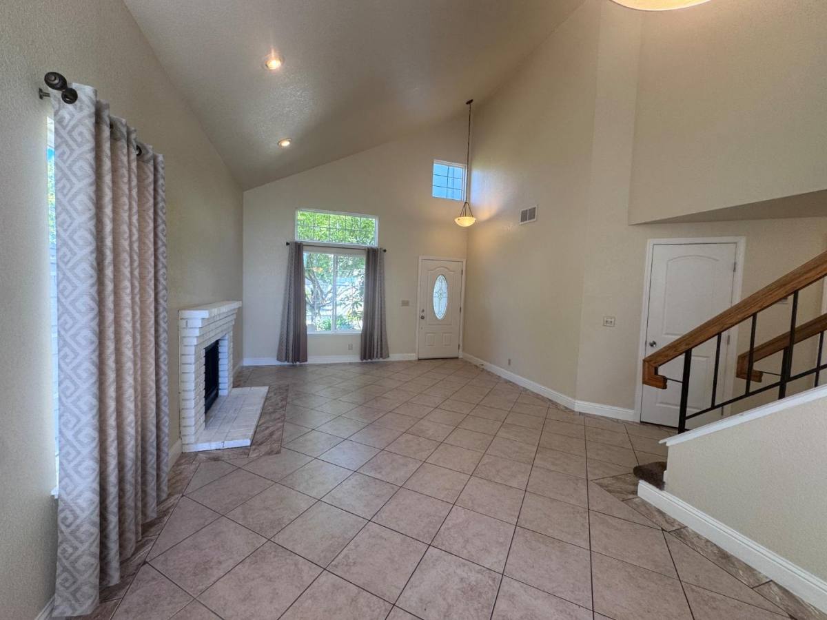 House for rent at 200 Clearview Dr, Vallejo, CA 94591