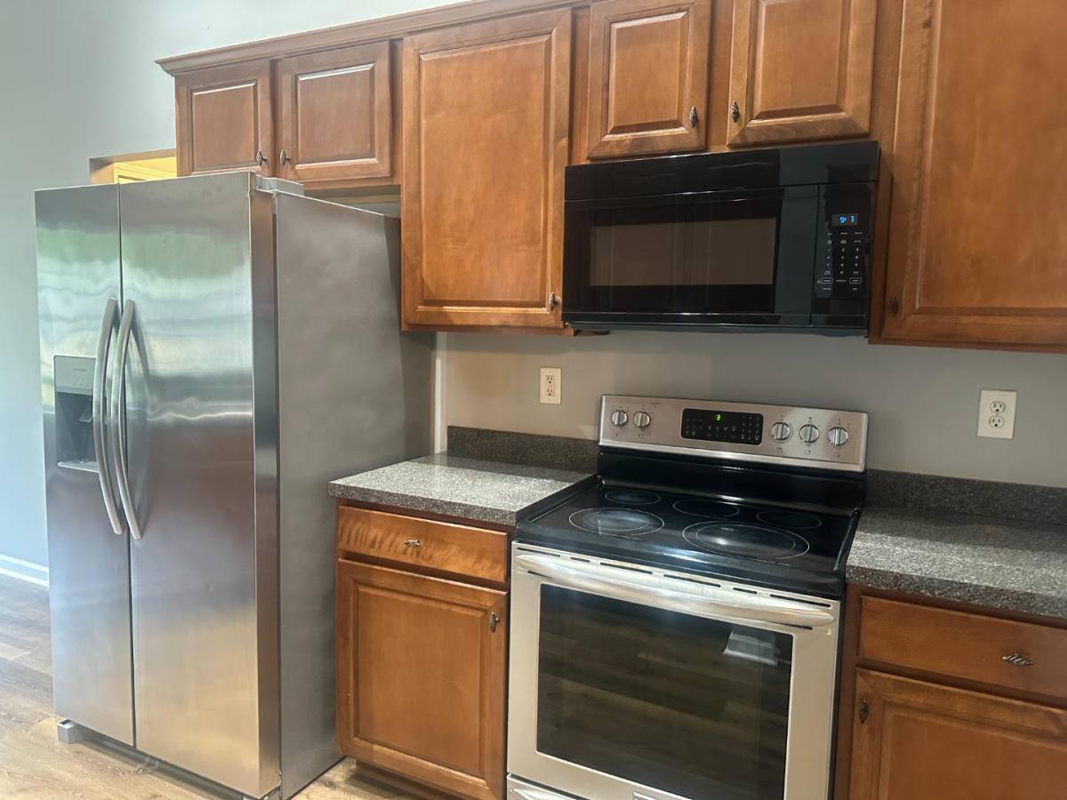 House for rent at 9 Oakwood Dr, Phenix City, AL 36870