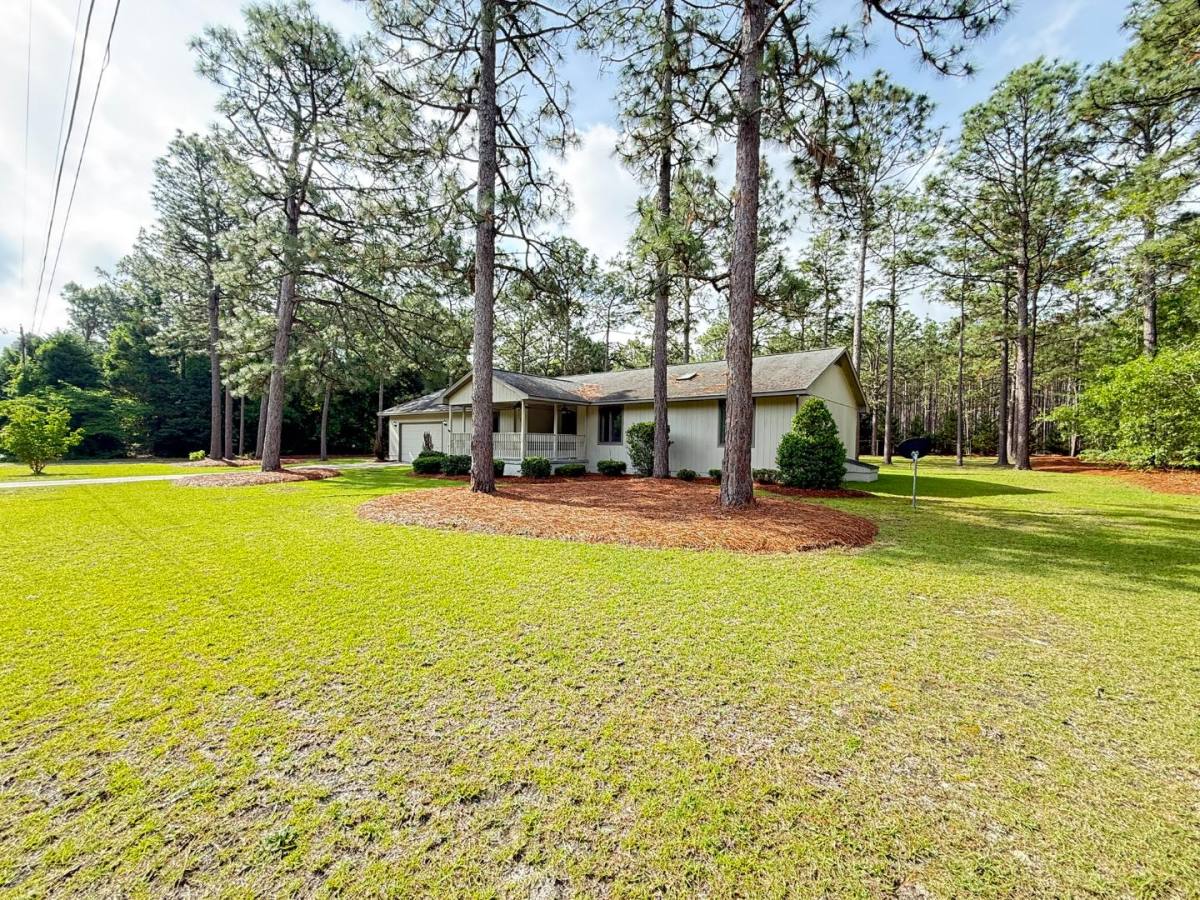 House for rent at 315 W Craven Ave, Pinebluff, NC 28373