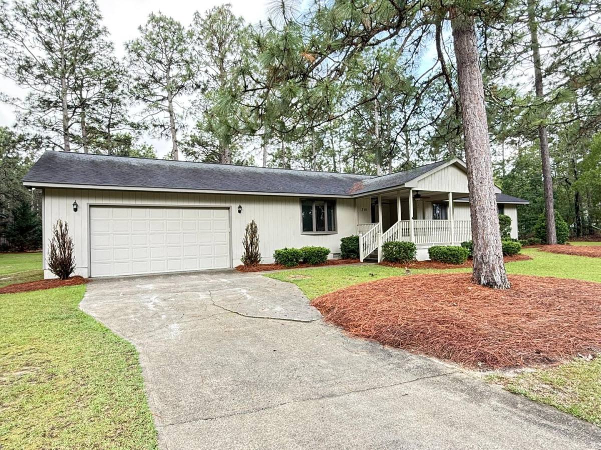 House for rent at 315 W Craven Ave, Pinebluff, NC 28373