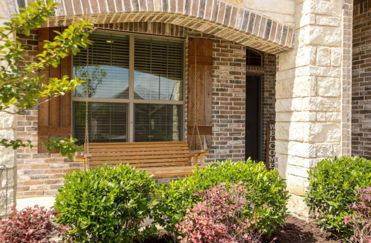 House for rent at 1712 Chivalry Lane, Fort Worth, TX 76140
