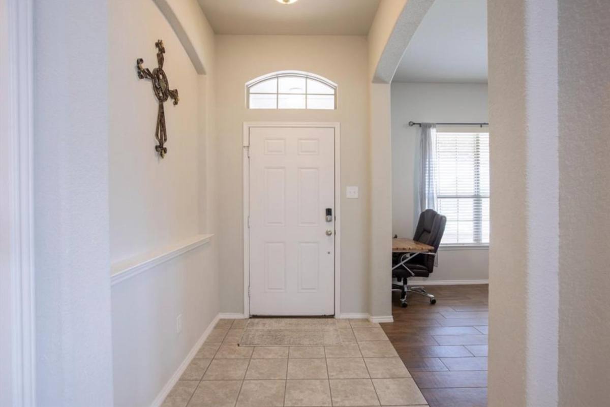 House for rent at 1712 Chivalry Lane, Fort Worth, TX 76140