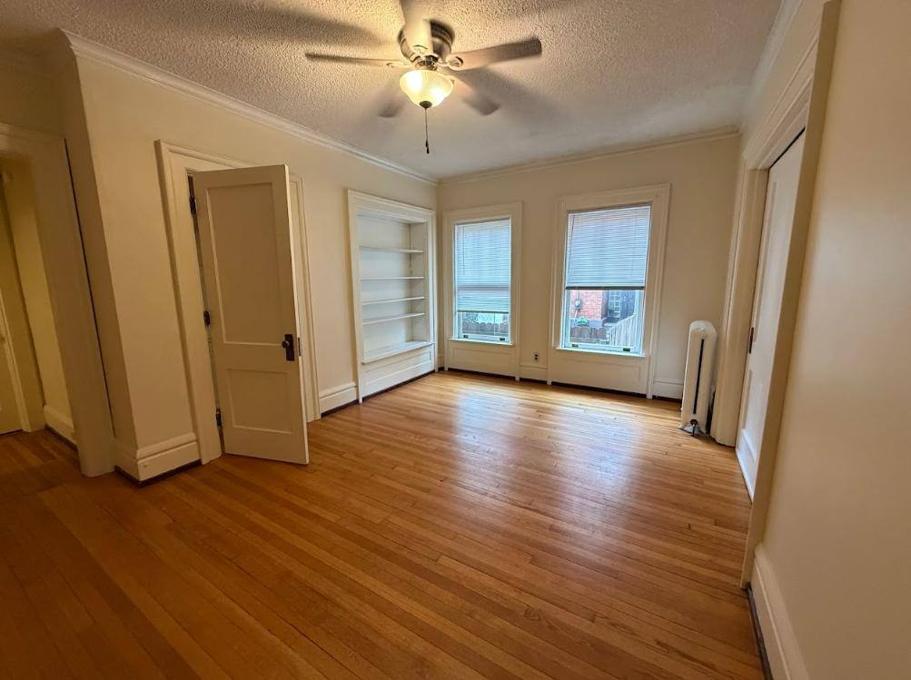 Apartment for rent at 604 Chestnut St #3, Erie, PA 16502