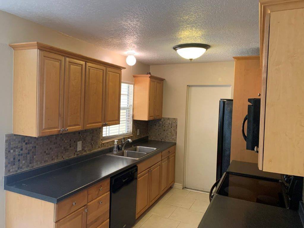 House for rent at 700 Green Rd #700, New Smyrna Beach, FL 32168
