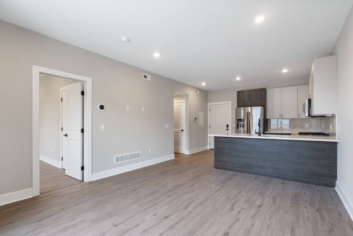 Apartment for rent at 408-10 N Front St #10, Philadelphia, PA 19123