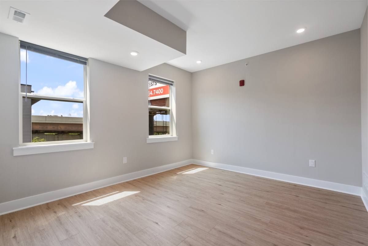 Apartment for rent at 408-10 N Front St #10, Philadelphia, PA 19123