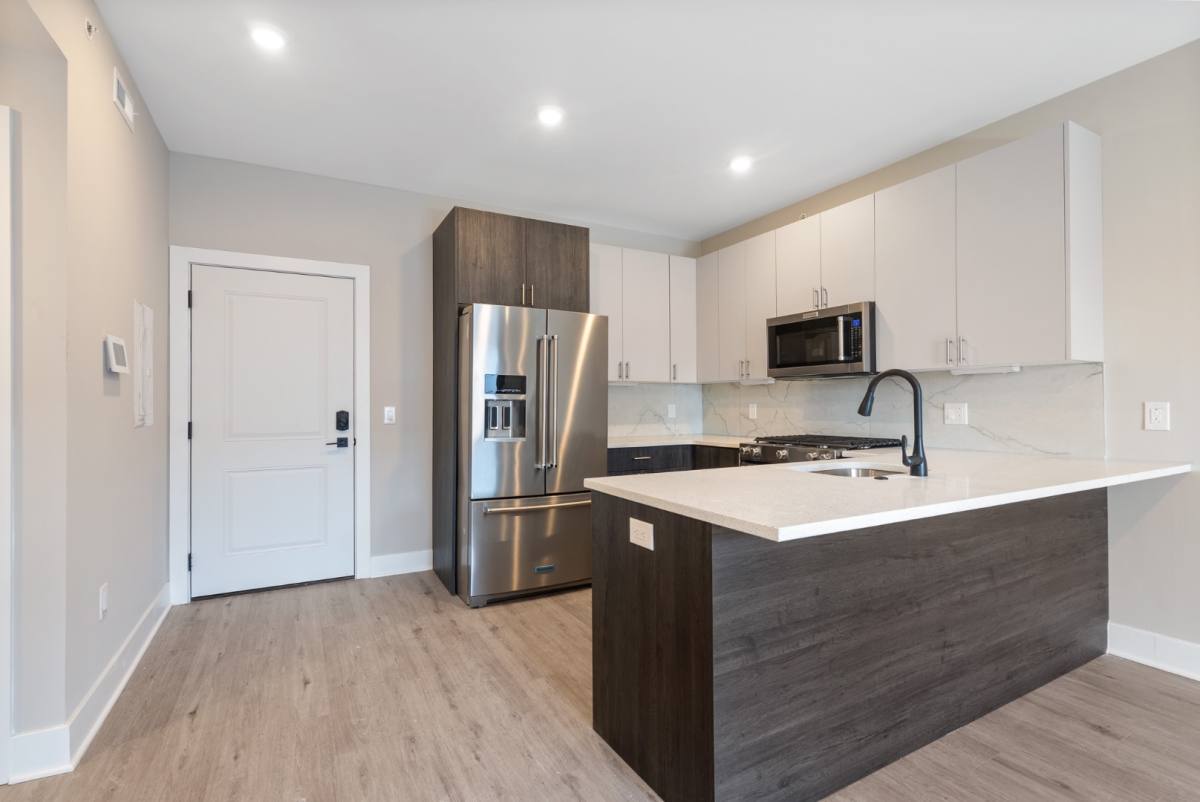 Apartment for rent at 408-10 N Front St #10, Philadelphia, PA 19123