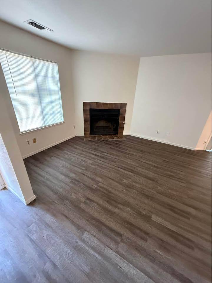 Condo for rent at 4414 W Cypress Ave, Visalia, CA 93277
