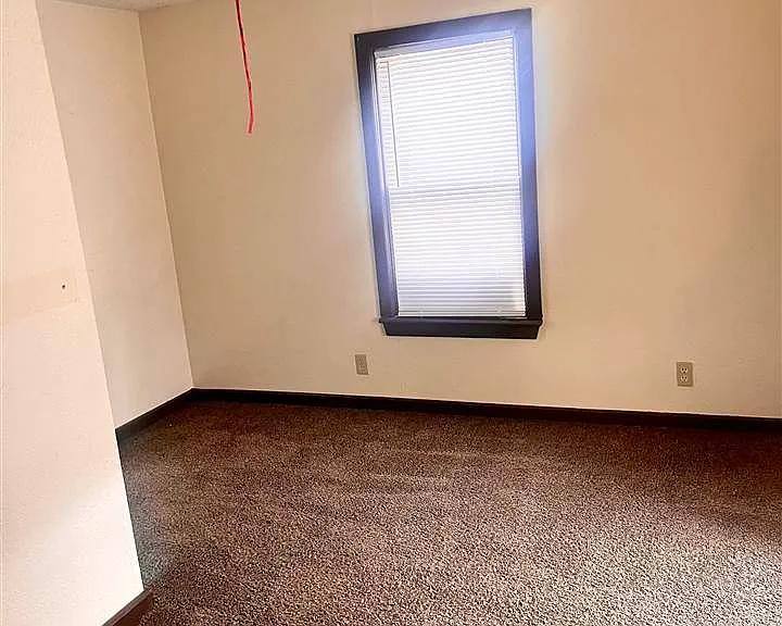 House for rent at 521 S Cleveland Ave, Cushing, OK 74023