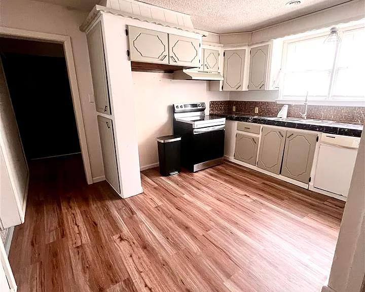 House for rent at 521 S Cleveland Ave, Cushing, OK 74023
