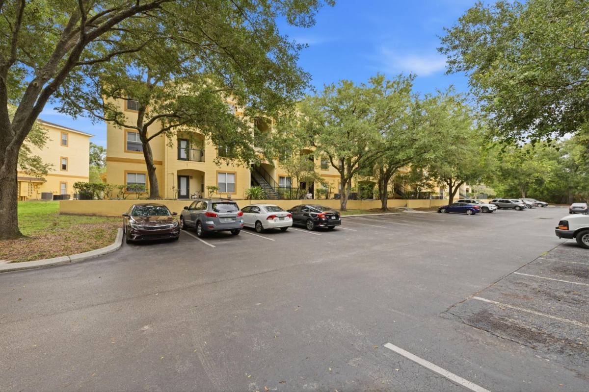 Apartment for rent at 5612 Pinnacle Heights Circle #312, Tampa, FL 33624