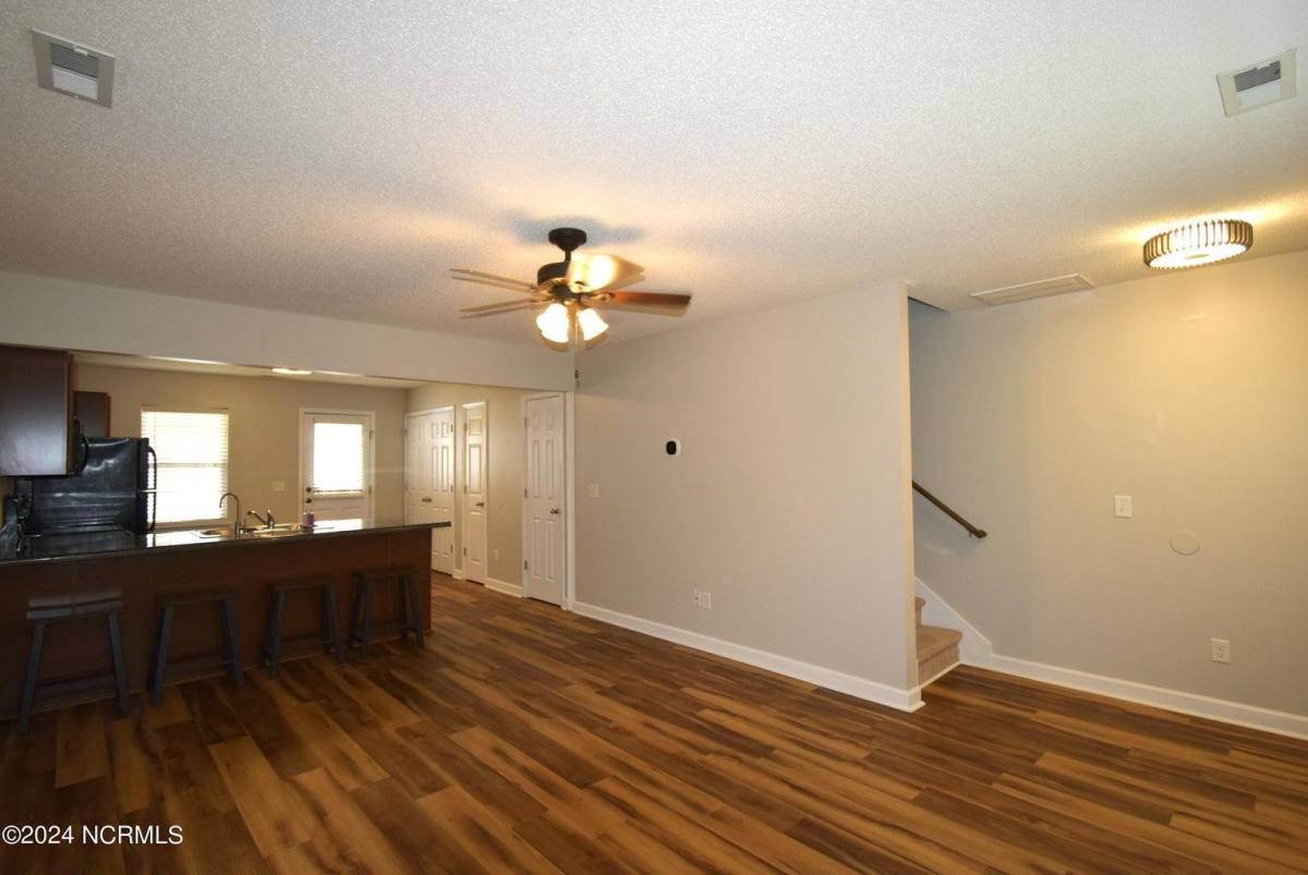 Townhouse for rent at 202 Lanieve Court #202, Hubert, NC 28539