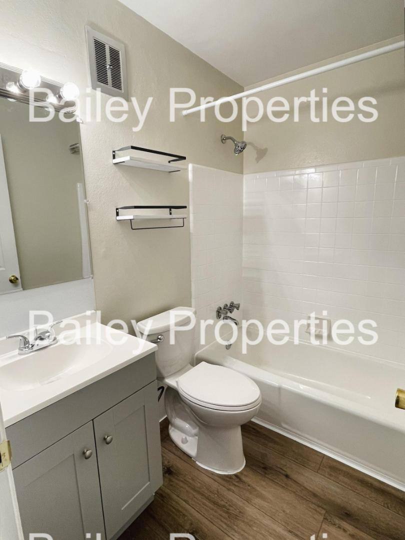 Condo for rent at 3501 Illinois Ave #E7, Louisville, KY 40213
