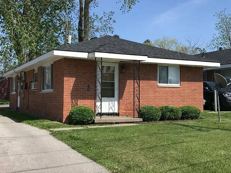 Apartment for rent at 2026 N Westwood Ave, Toledo, OH 43607