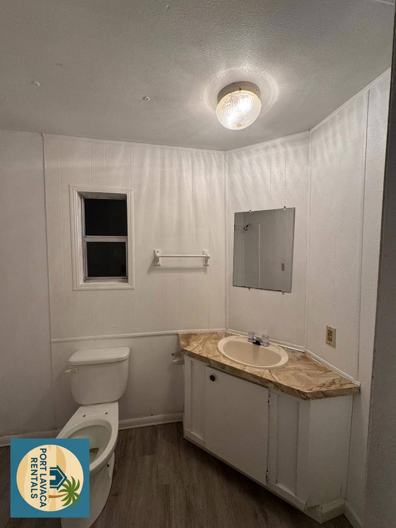 Apartment for rent at 2111 W Austin St #16 Pom, Port Lavaca, TX 77979