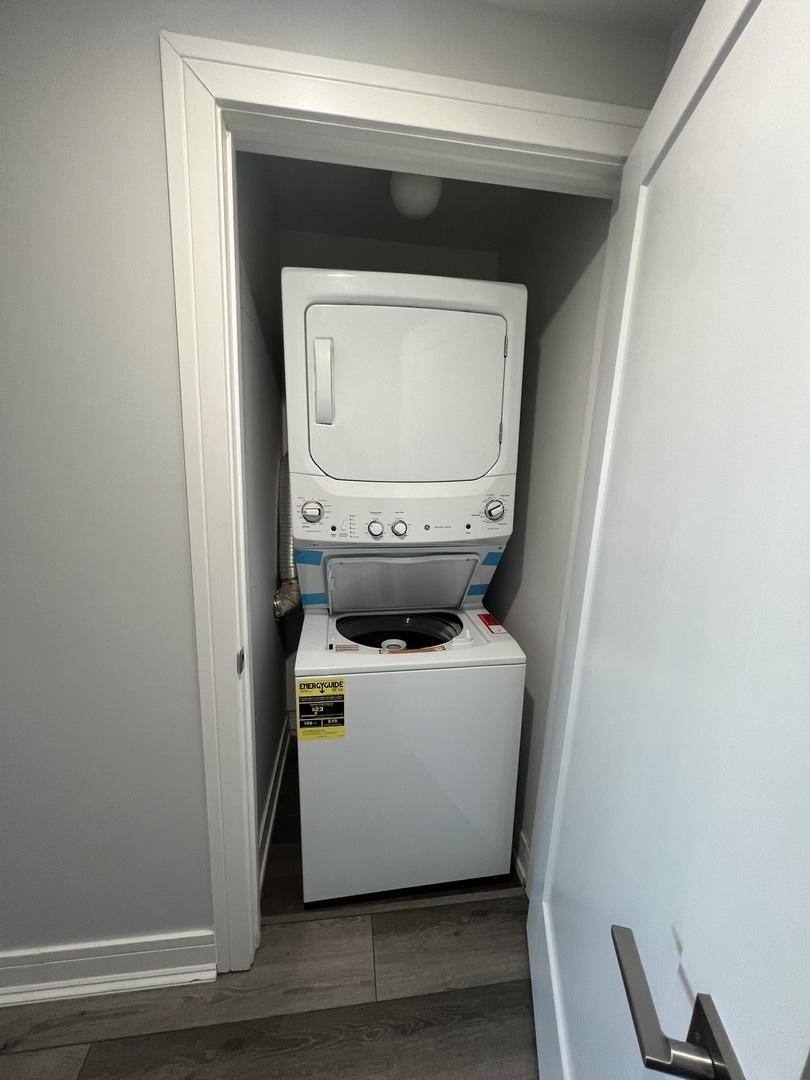 Condo for rent at 400 N Lasalle Dr #3309, Chicago, IL 60654