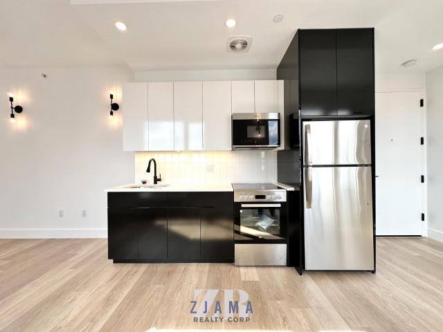 Apartment for rent at 1042 President St #8D, Brooklyn, NY 11225
