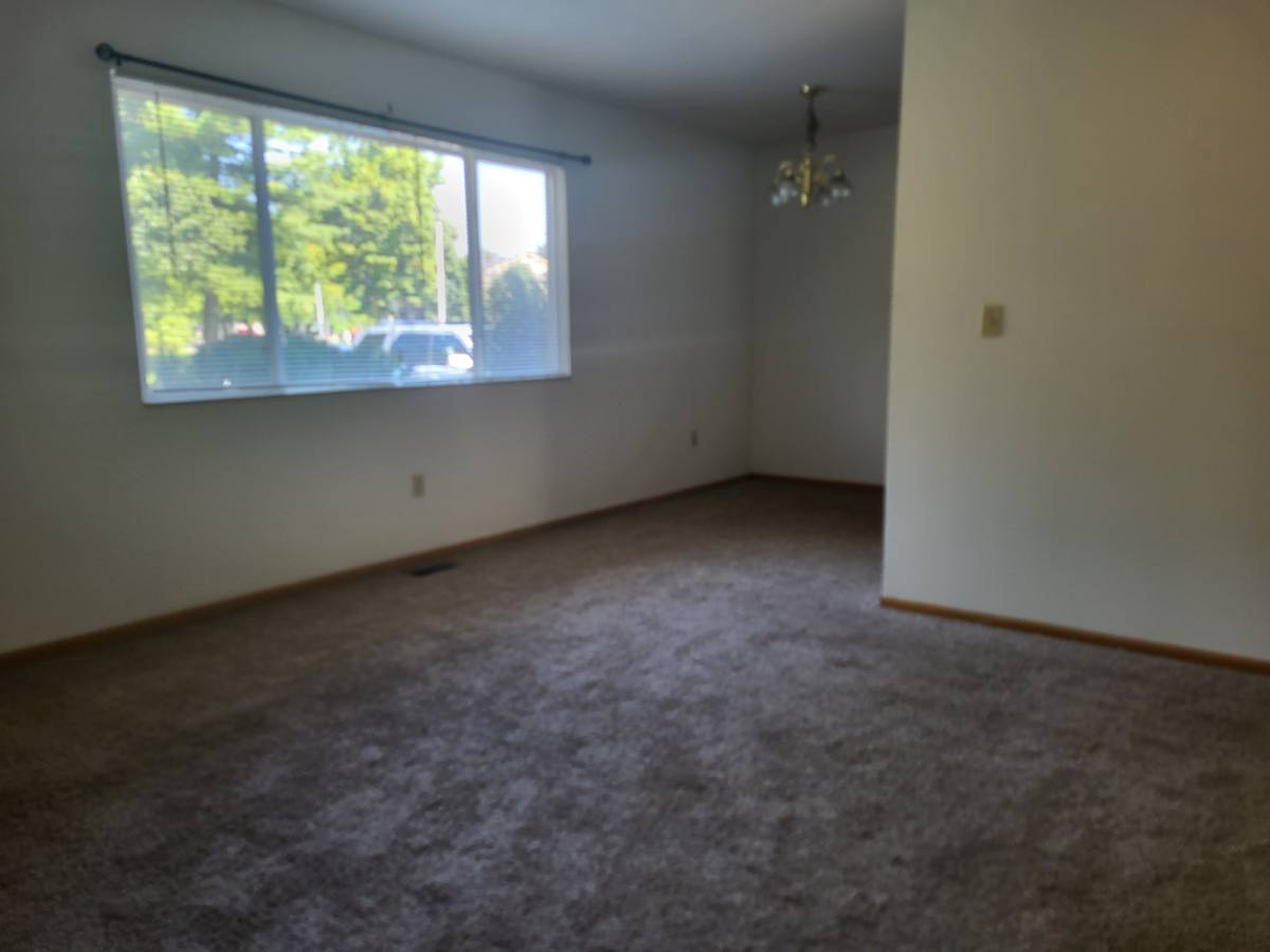 Apartment for rent at 4919 Hedgewood Dr 4809 Universal, Midland, MI 48640