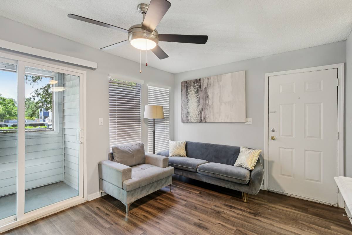 Apartment for rent at Buena Vista, 4610 N Armenia Ave, Tampa, FL 33603